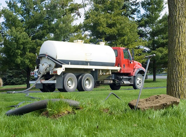 Giá rút hầm cầu quận 5 có nhiều ưu đãi phù hợp với mọi khách hàng