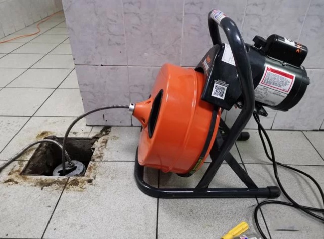 Thợ thông cống nghẹt TPHCM chia sẻ về quy trình thi công