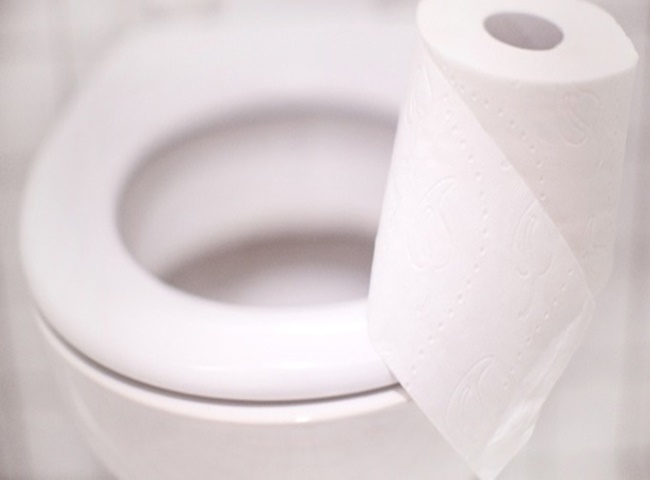 Quy định sử dụng và tiết kiệm giấy để tránh nghẹt bồn cầu