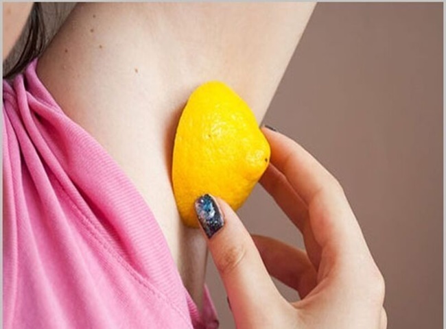Giải quyết mùi hôi cơ thể bằng chanh hiệu quả